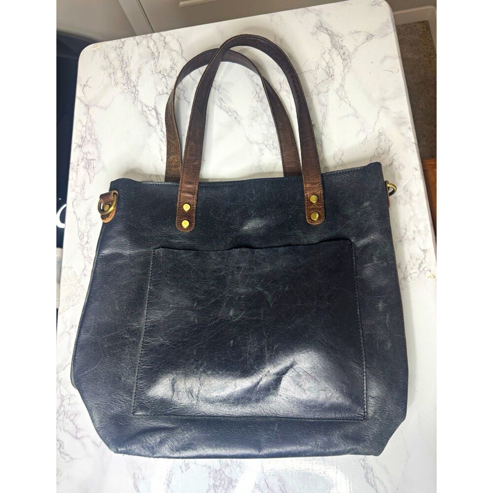Black Tote Bag Zip Top Double Brown Handles Inner Pockets Gold Hardware